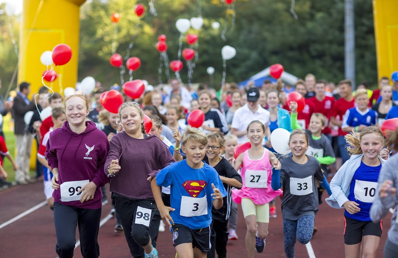 Bild vom 9. Benefizlauf im Jahr 2016. Dies ist das 13. Bild.